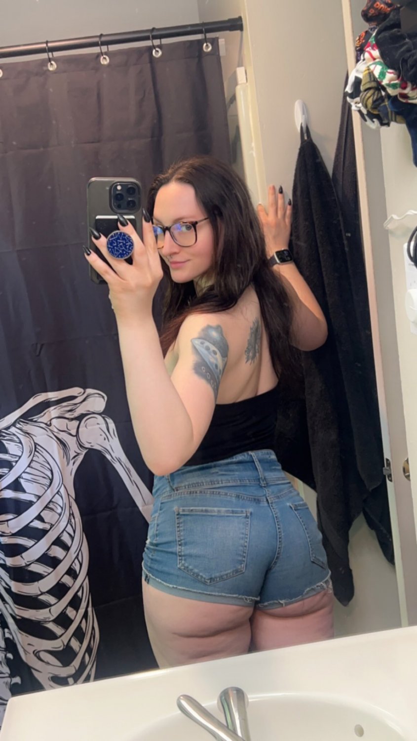 Nerdy Slut Katt #8gIKTudm