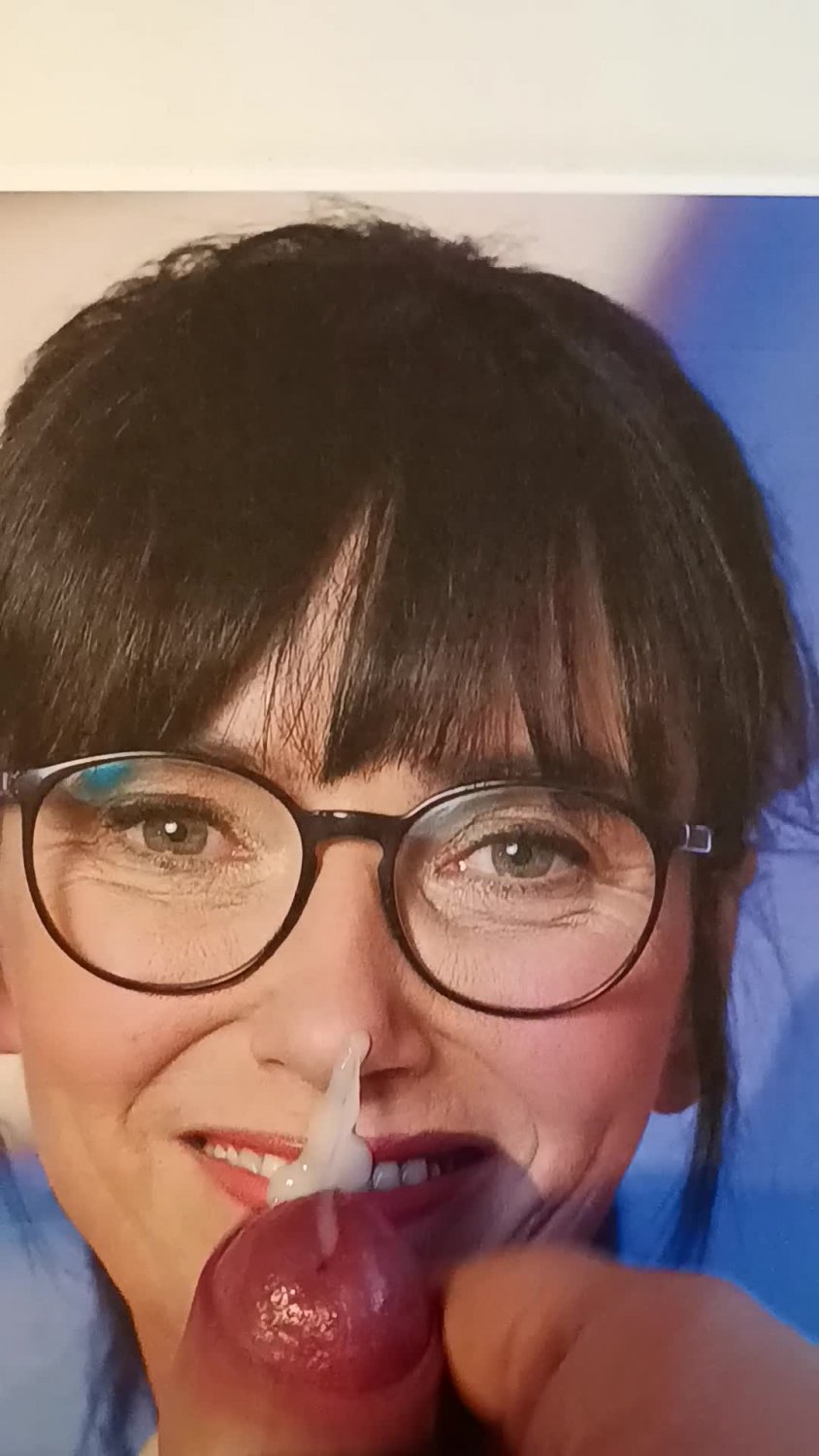 Dr. Heide Rezepa-Zabel - Cum Tribute 01 - German art historian - EroMe