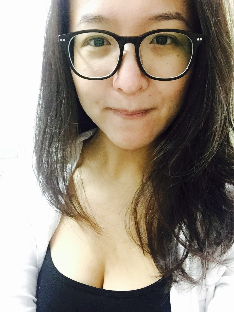 Asian Rachel loves to post selfies #T6UhdTFJ