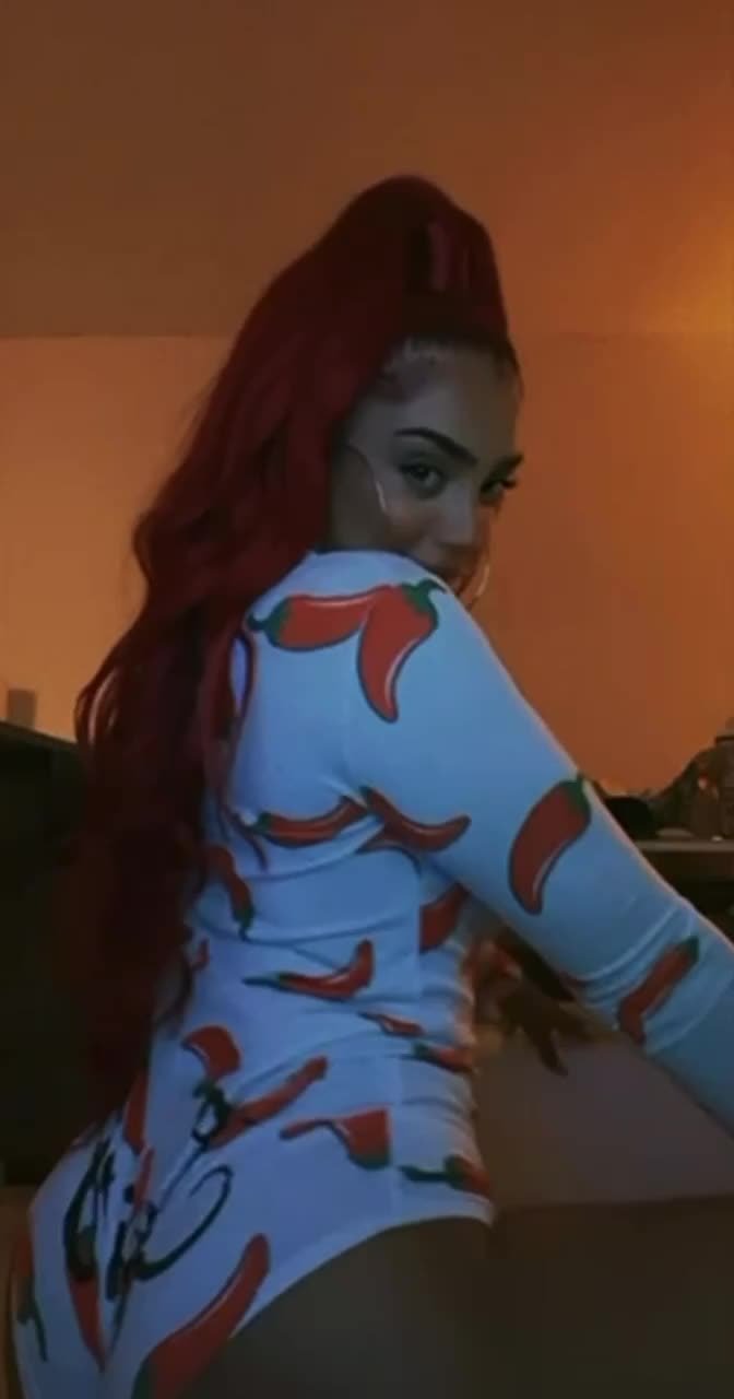 Mel Popss🍓🔞 French Influencer - Porn - EroMe