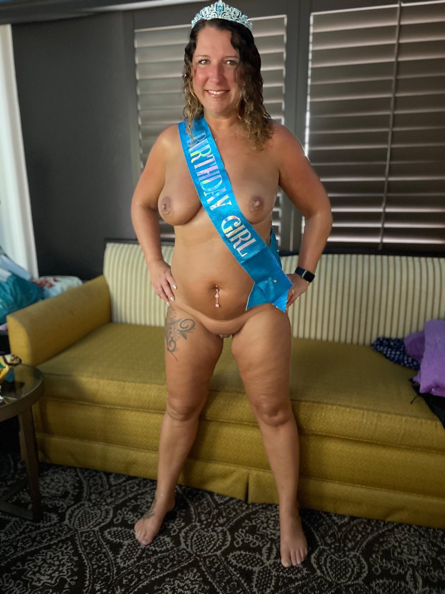 Beach MILF #yTu68s26