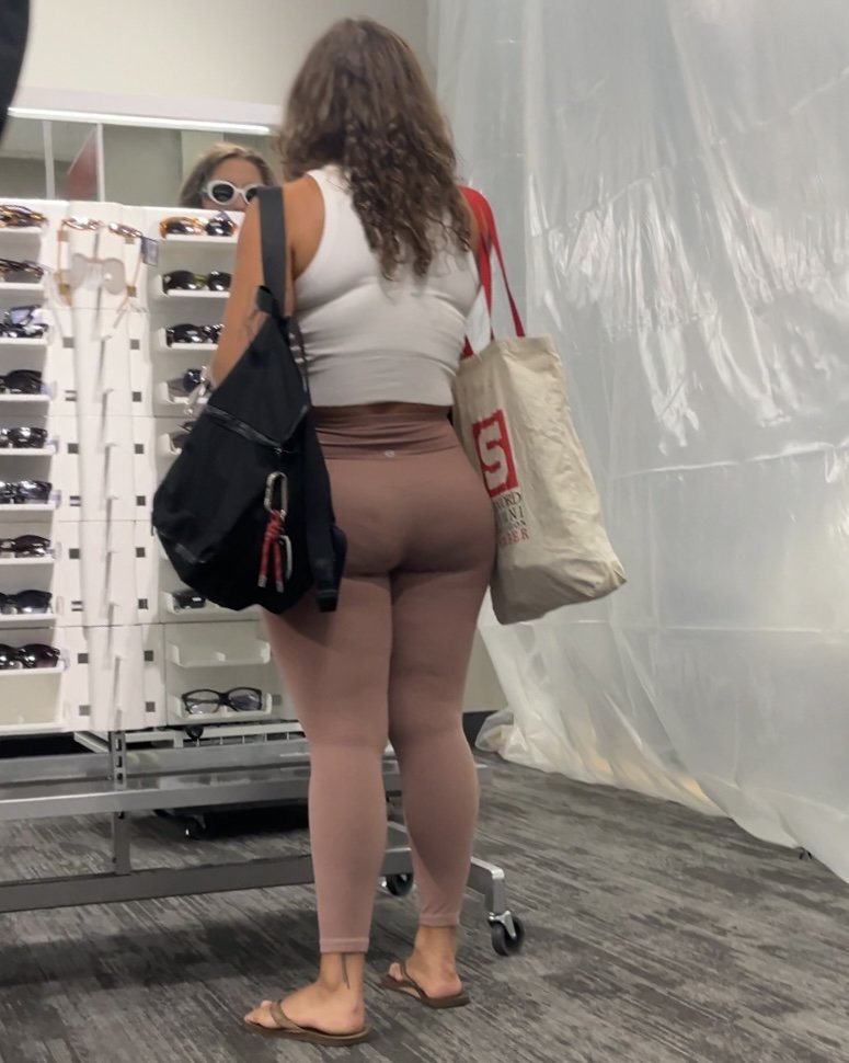 Candid soles 3 #Ld9i8pMI