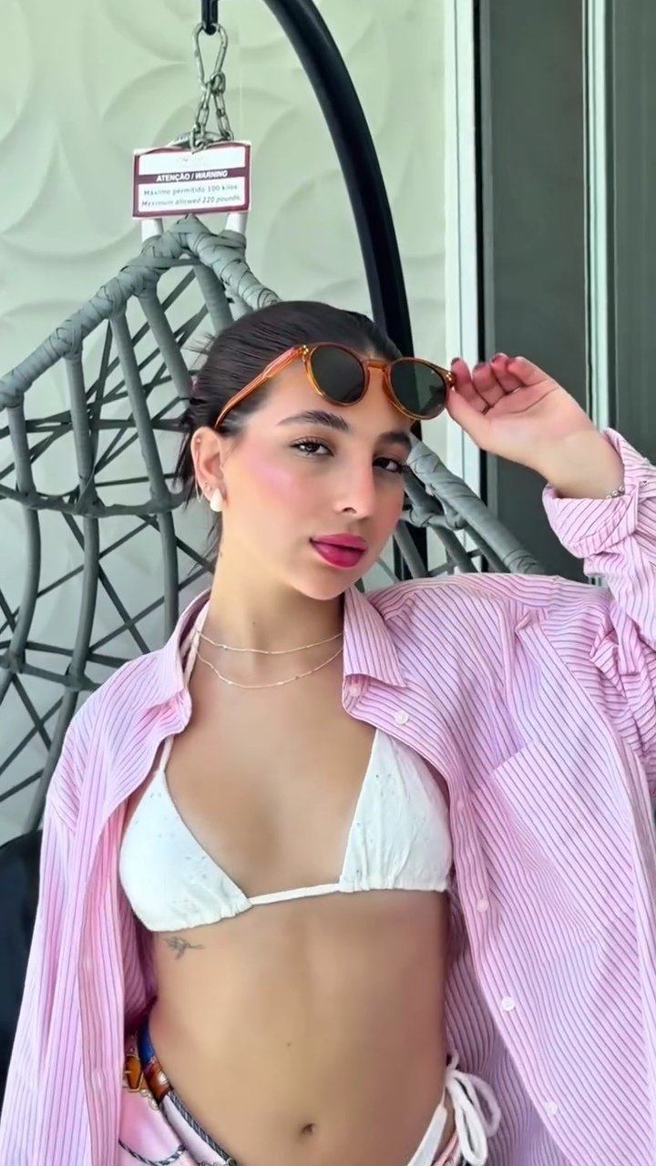 Novinha influencer gostosinha demais da Taby #VFaYt1v3