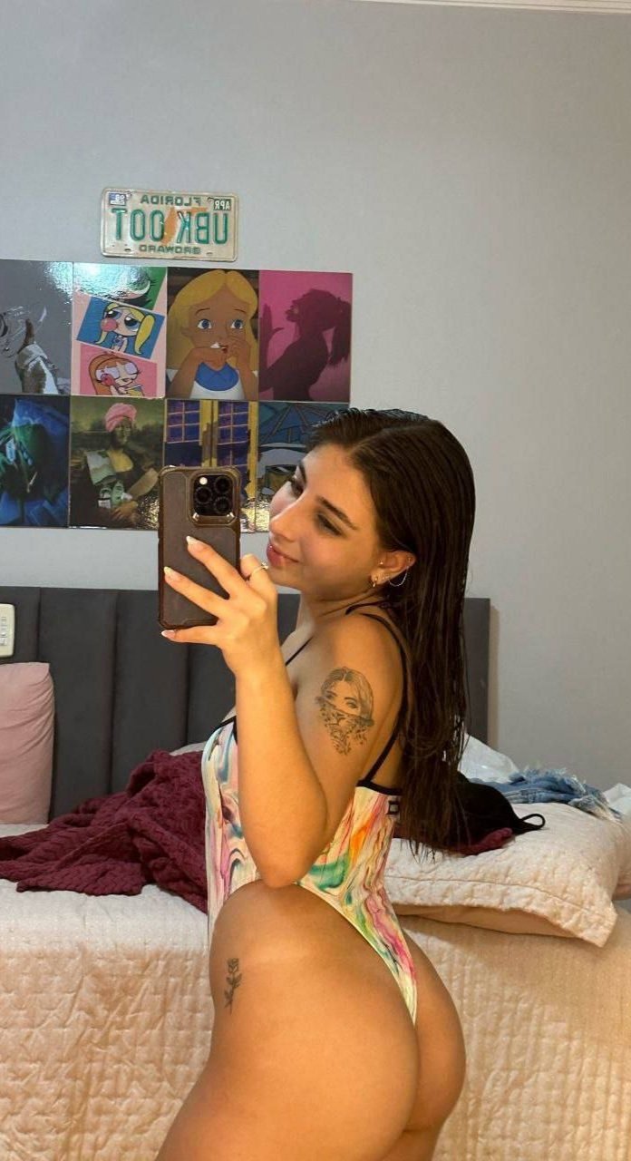 Novinha influencer gostosinha demais da Taby #k03S4UdL