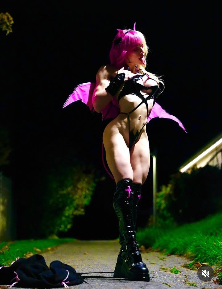 Strong woman #xSgX99VD