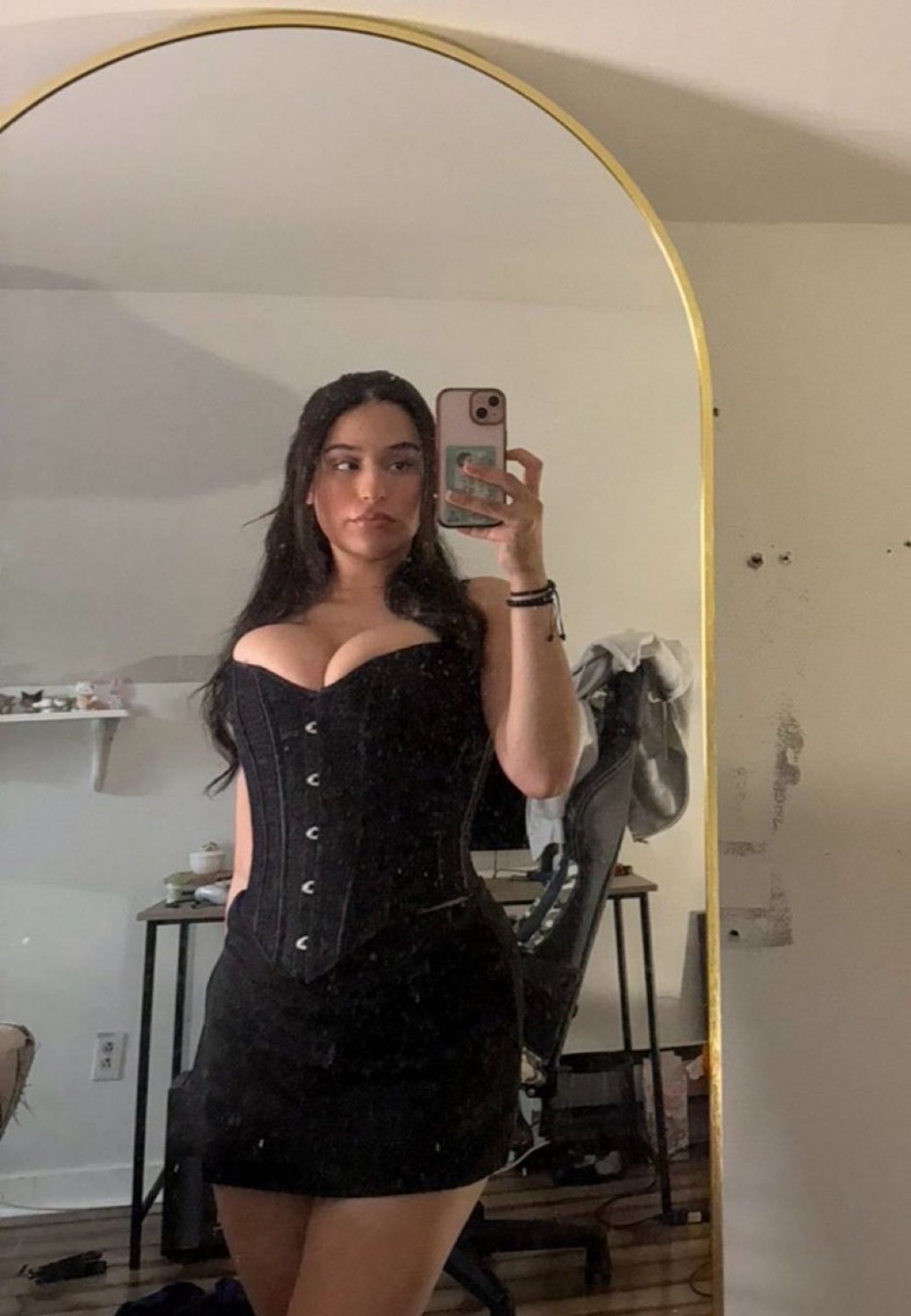 College latina exposed #IjonBzAv