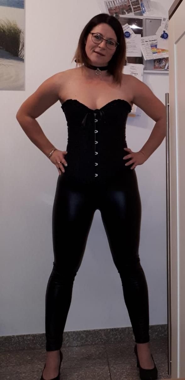 Hot married slut #Pbw9wiKU